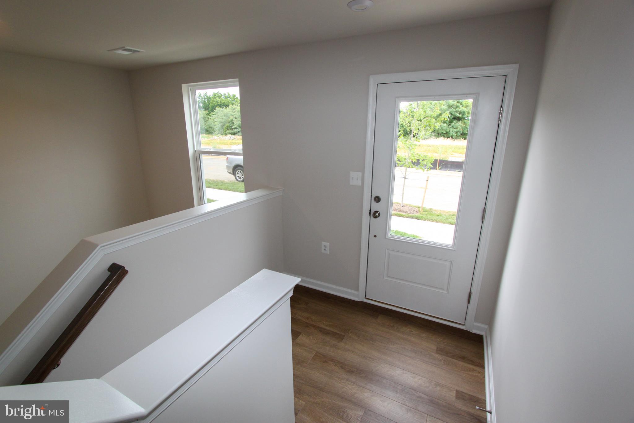 PRESIDENTS POINTE - Residential Lease