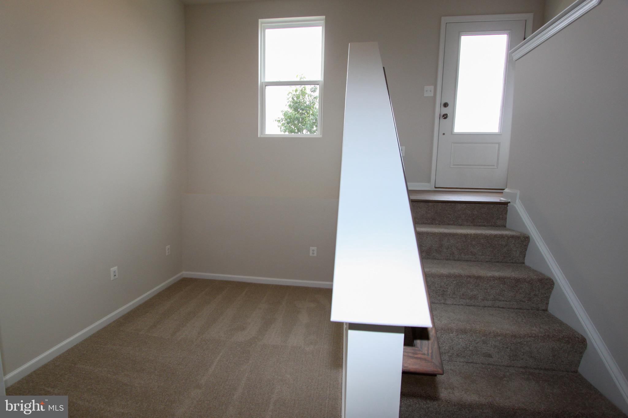 PRESIDENTS POINTE - Residential Lease