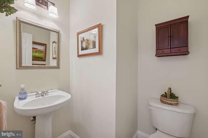 LAKELANDS - Residential