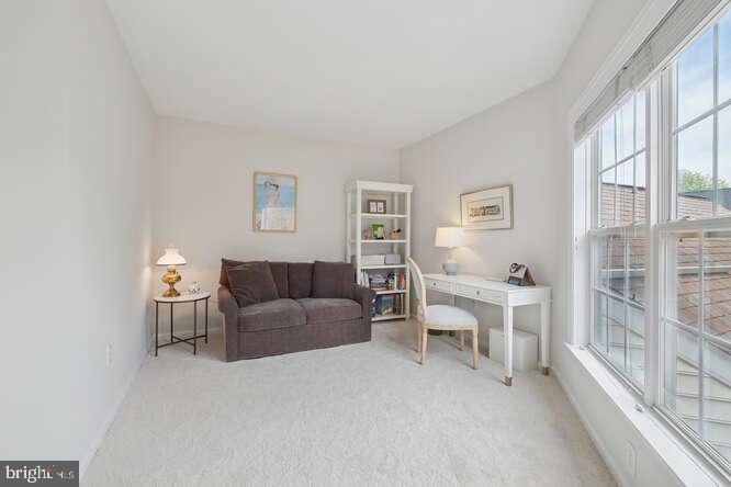 LAKELANDS - Residential