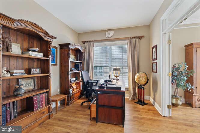 LAKELANDS - Residential