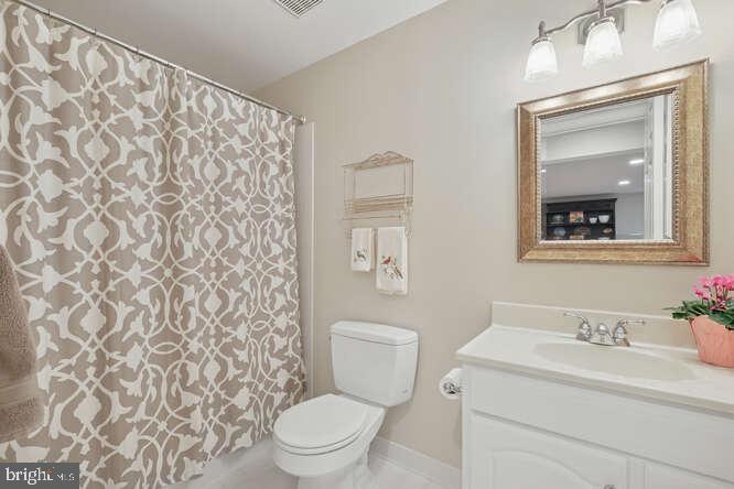 LAKELANDS - Residential