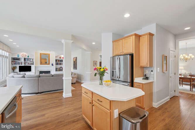 LAKELANDS - Residential