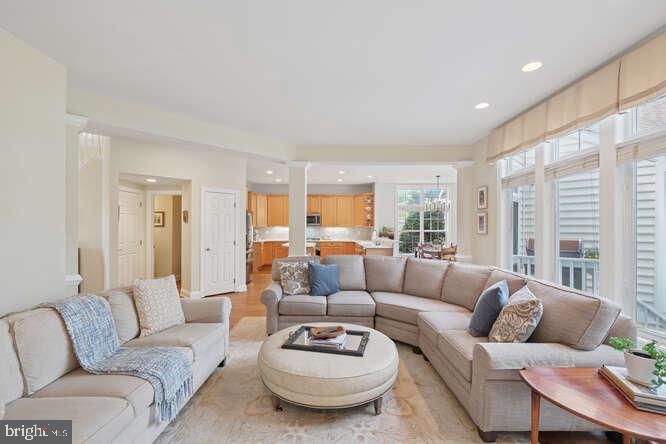 LAKELANDS - Residential