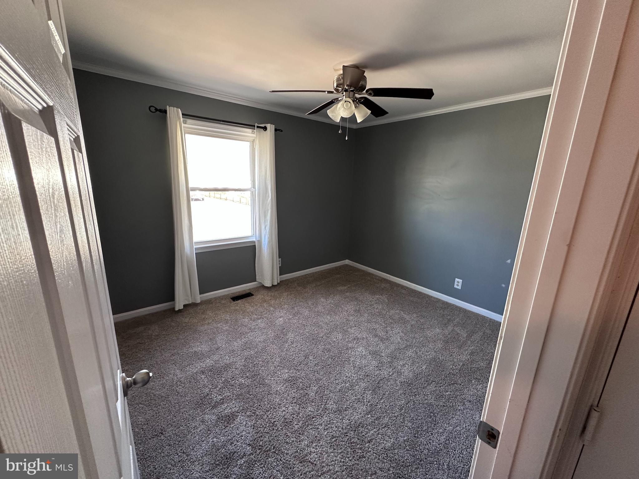 VISTA WOODS - Residential Lease