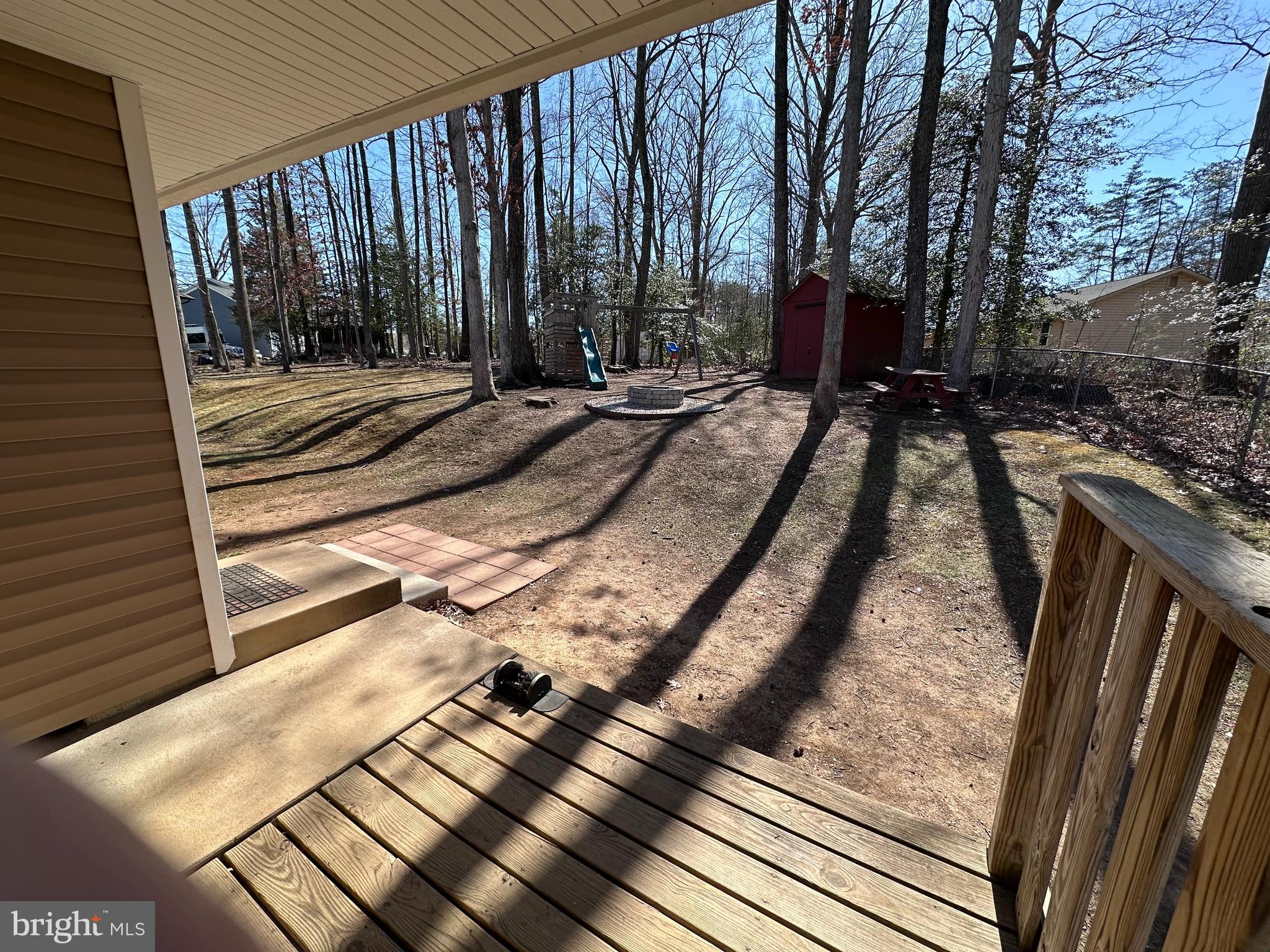 VISTA WOODS - Residential Lease