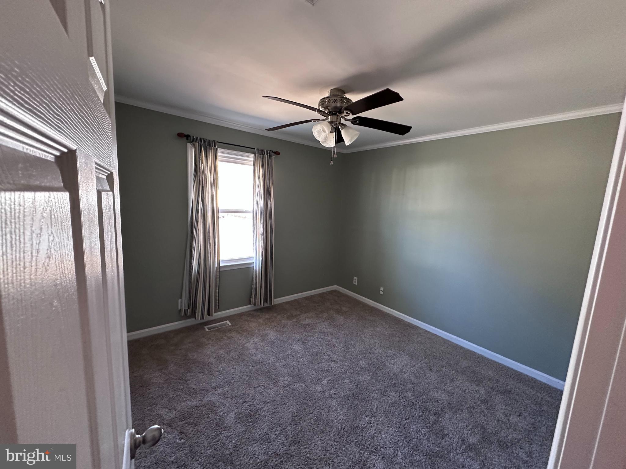 VISTA WOODS - Residential Lease