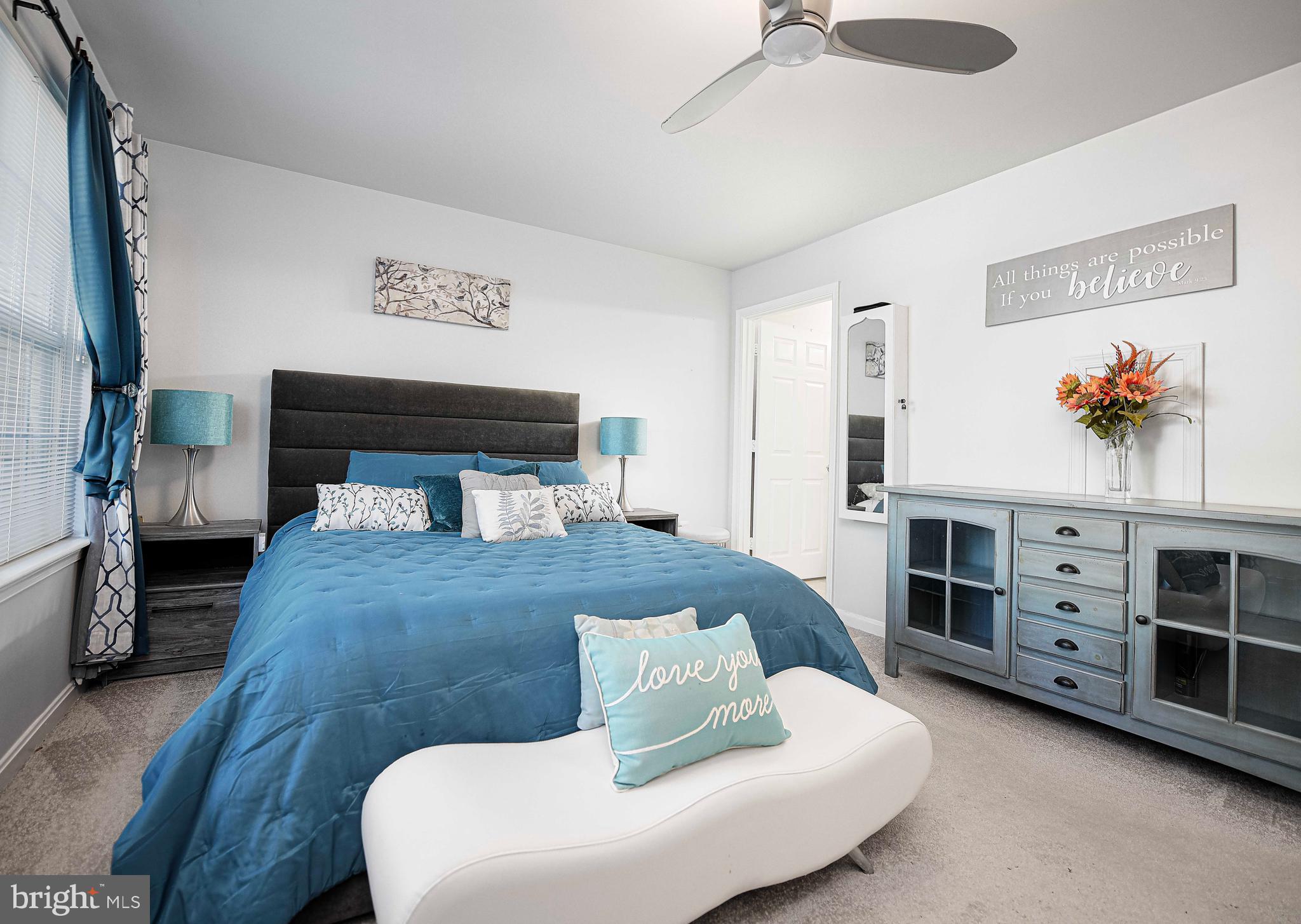 LAURELS CONDO - Residential