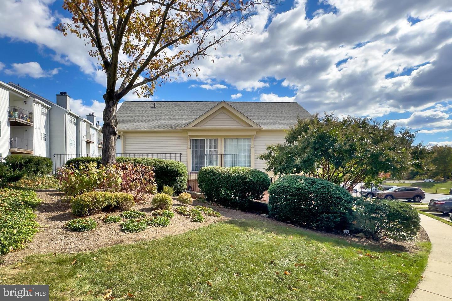 FOX CHAPEL AT TUDOR KNOLLS - Residential Lease