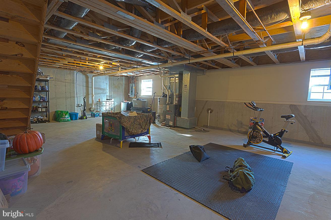 SADDLEBROOK - Residential