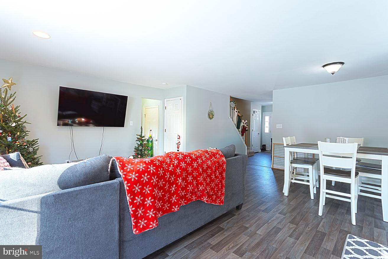 SADDLEBROOK - Residential