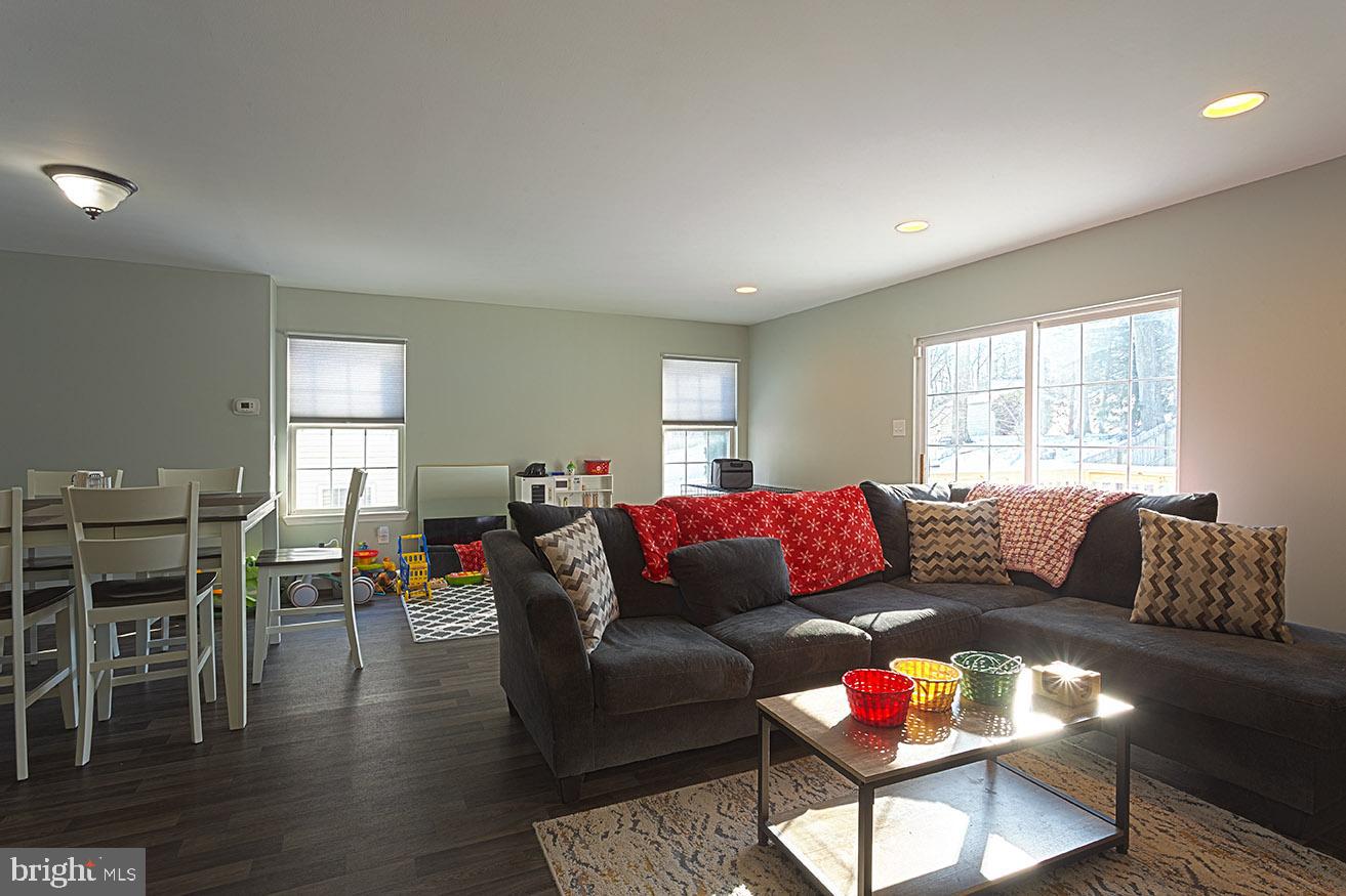 SADDLEBROOK - Residential