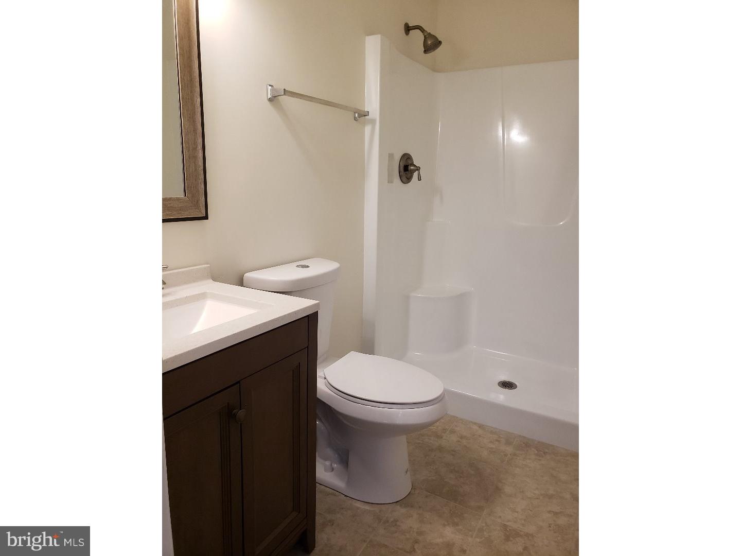 LAKE WYNONAH - Residential