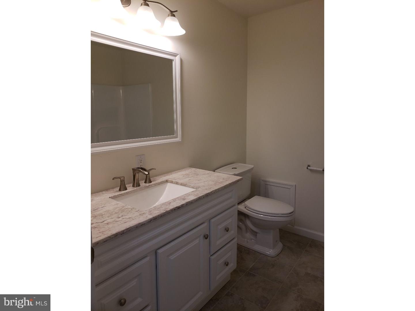 LAKE WYNONAH - Residential