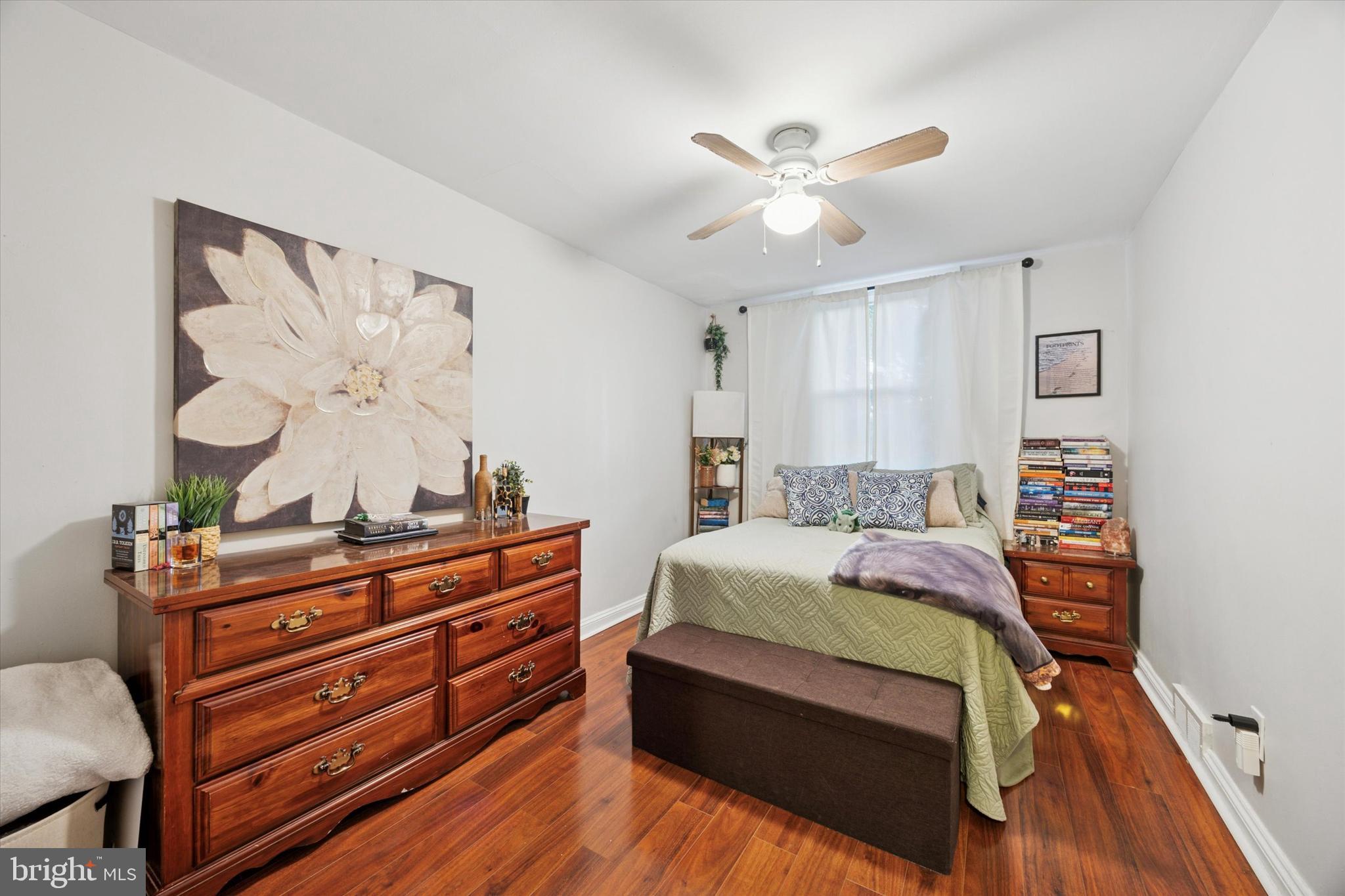 CLIFTON HEIGHTS - Residential