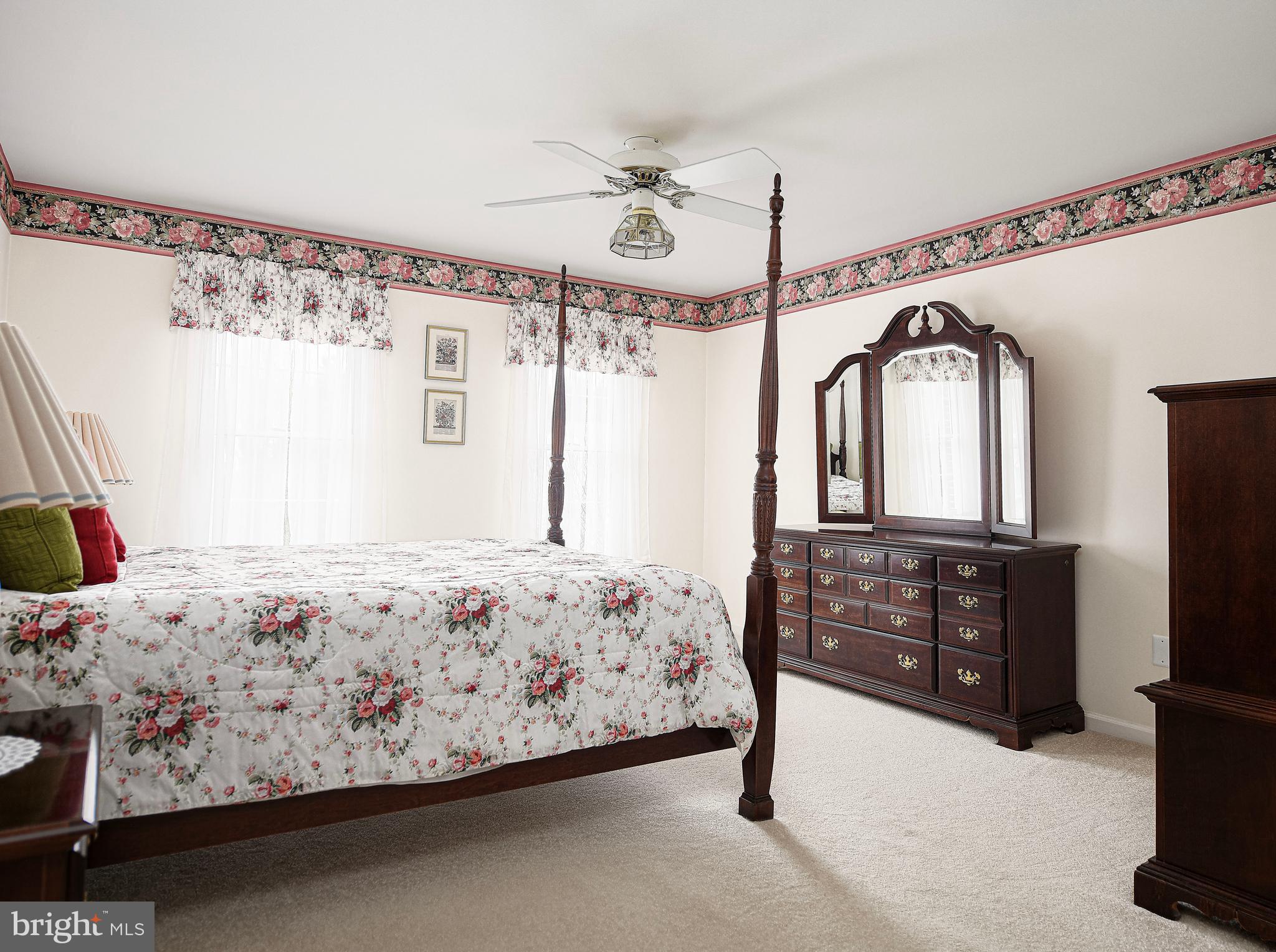 DURHAM MANOR - Residential