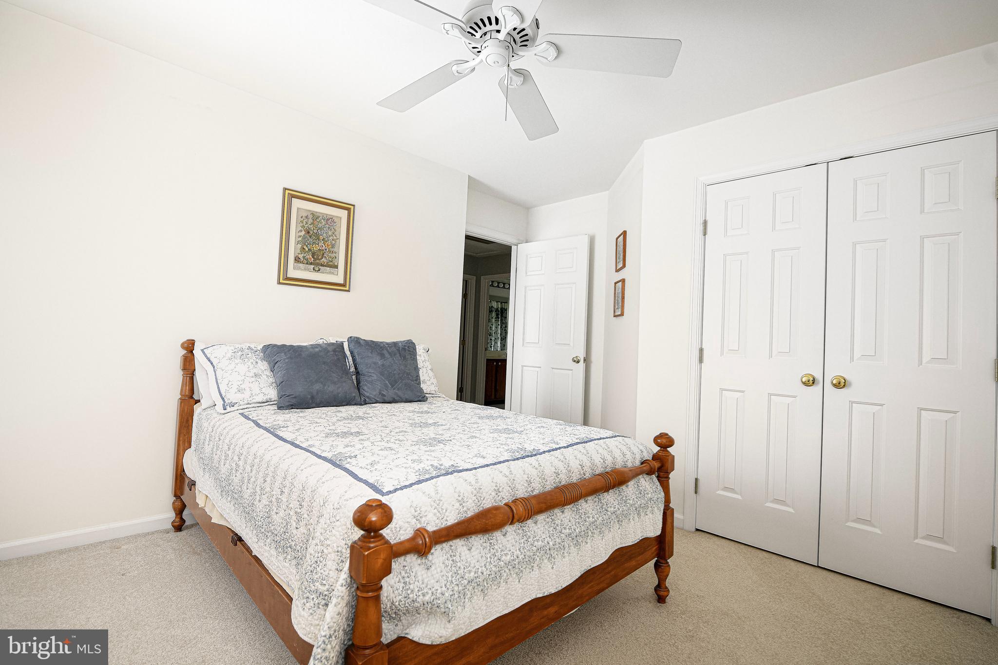 DURHAM MANOR - Residential