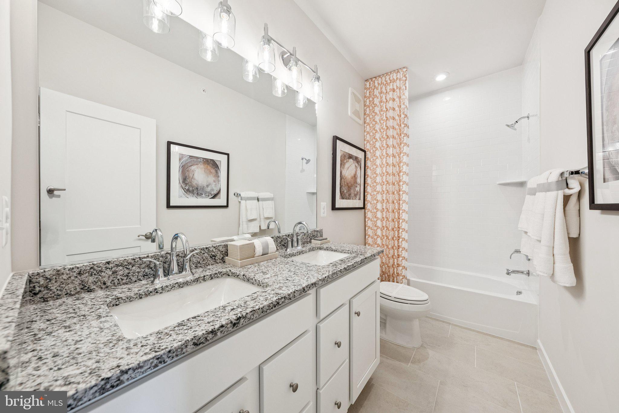 QUARTZ DISTRICT - Residential