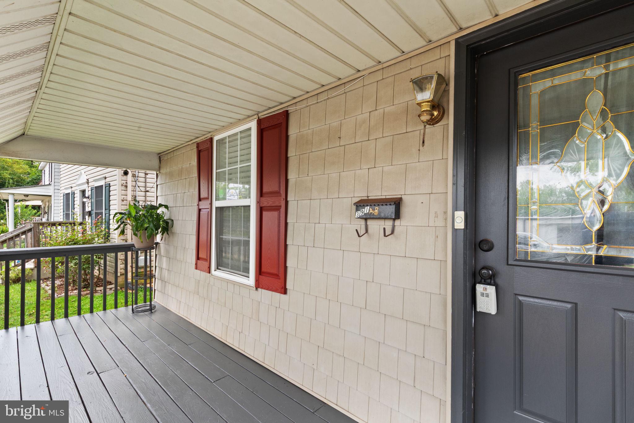 391 W MAIN STREET