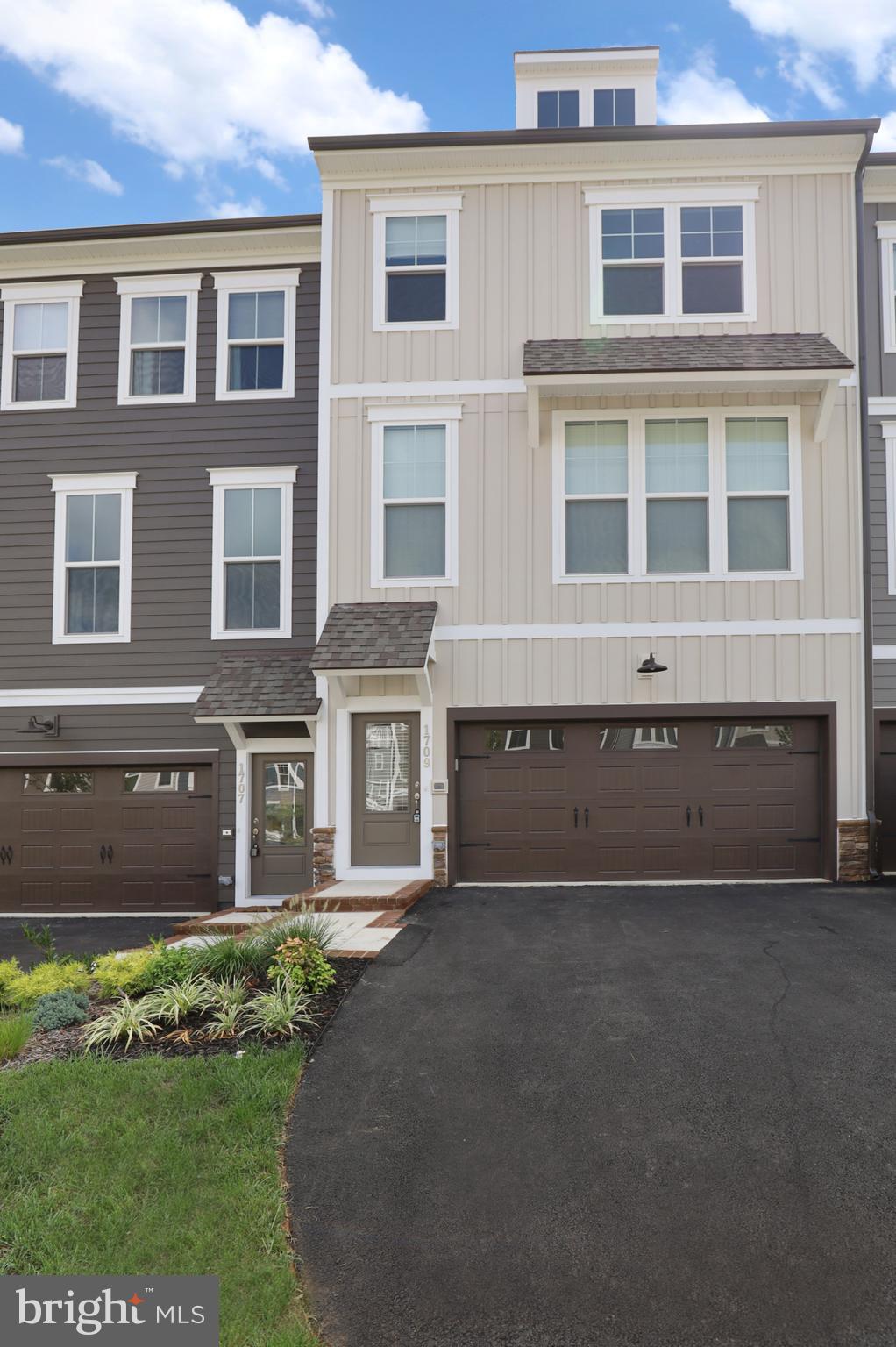 POTOMAC SHORES - Residential Lease