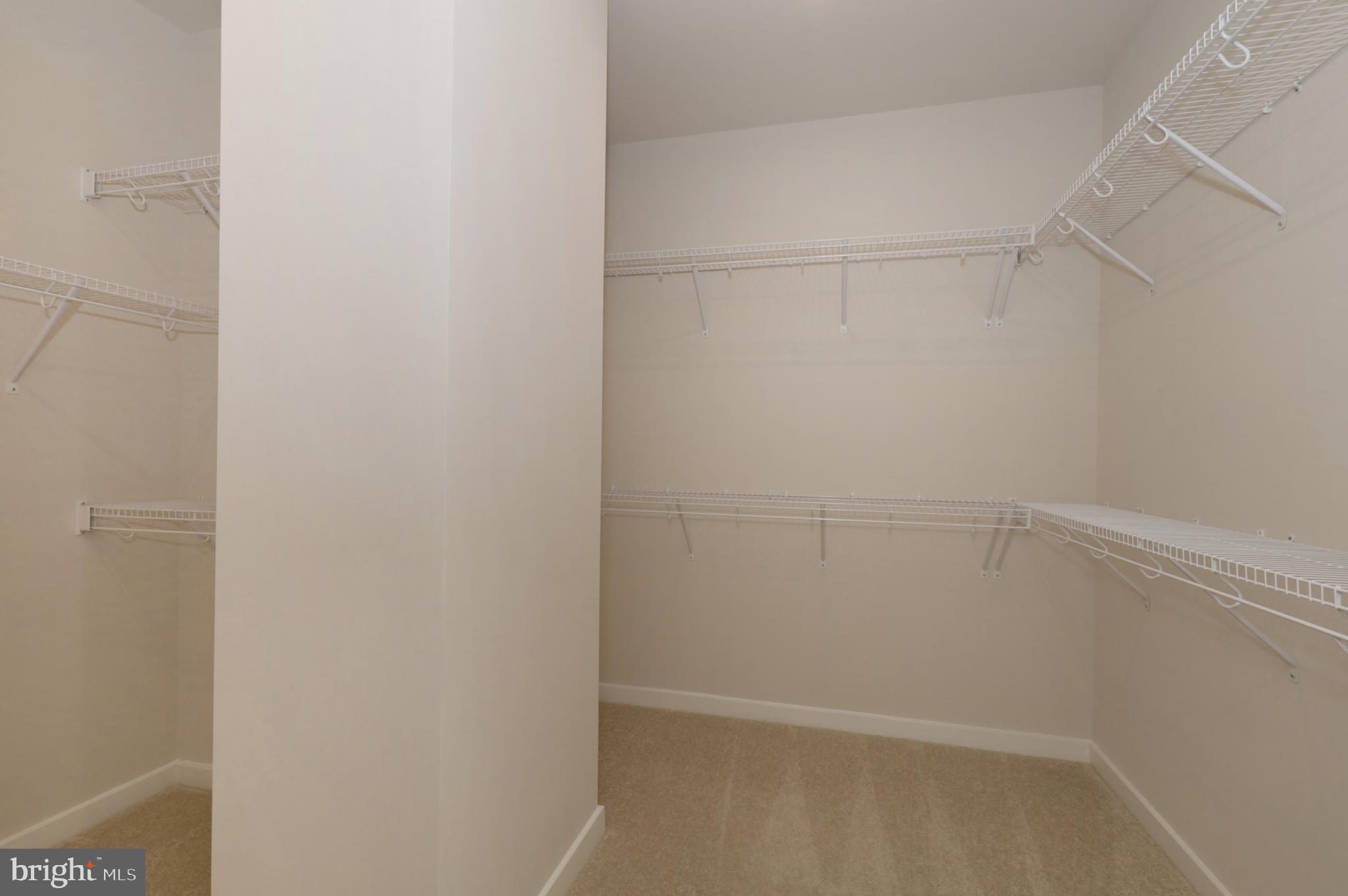 POTOMAC SHORES - Residential Lease