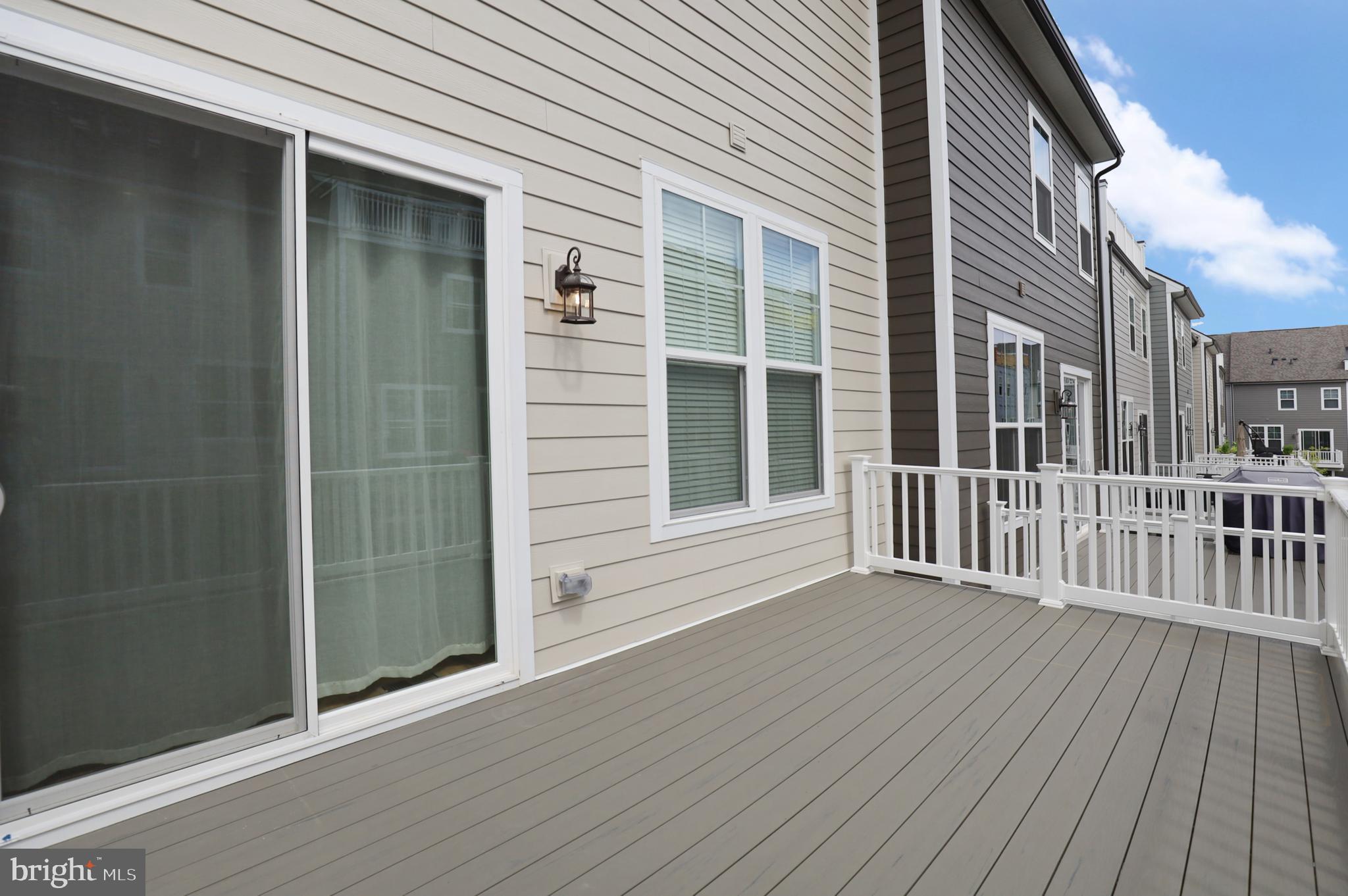 POTOMAC SHORES - Residential Lease