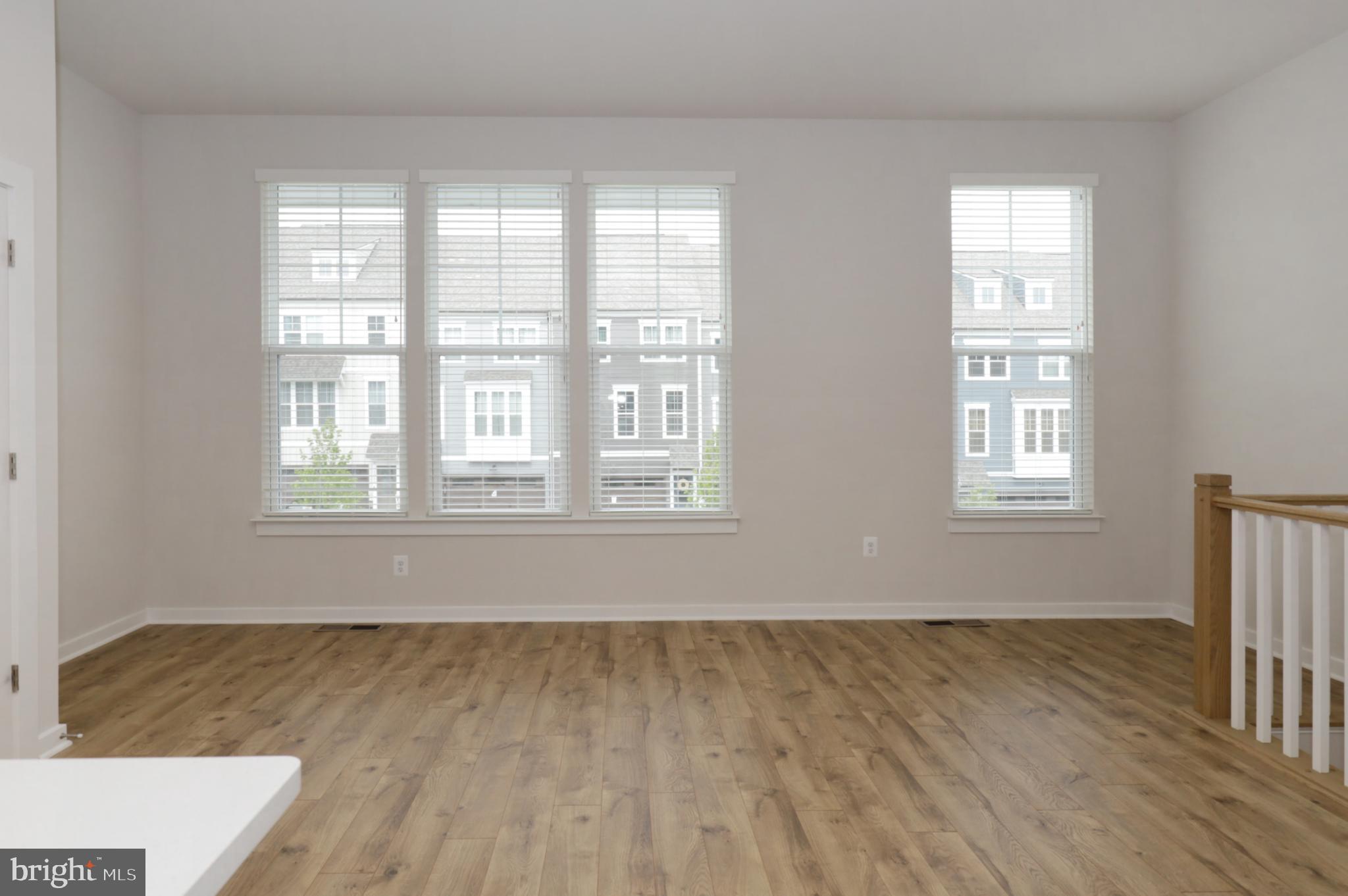 POTOMAC SHORES - Residential Lease