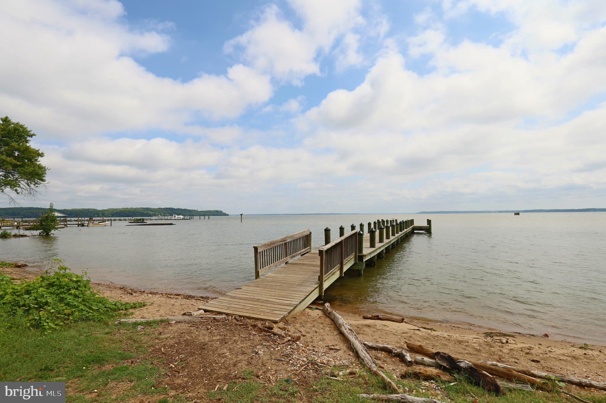 POTOMAC SHORES - Residential Lease