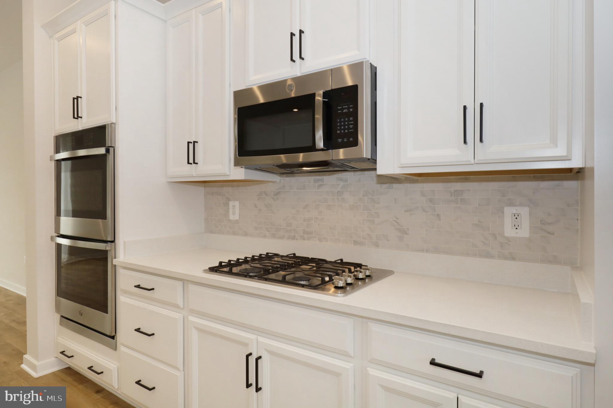 POTOMAC SHORES - Residential Lease