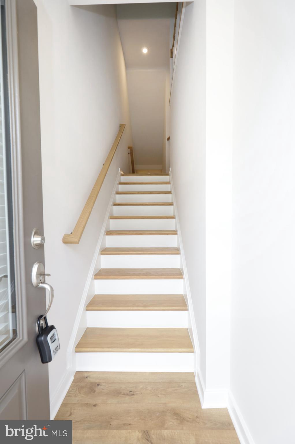 POTOMAC SHORES - Residential Lease