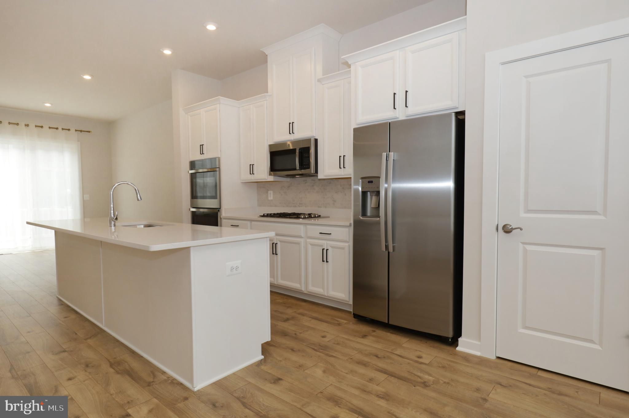 POTOMAC SHORES - Residential Lease