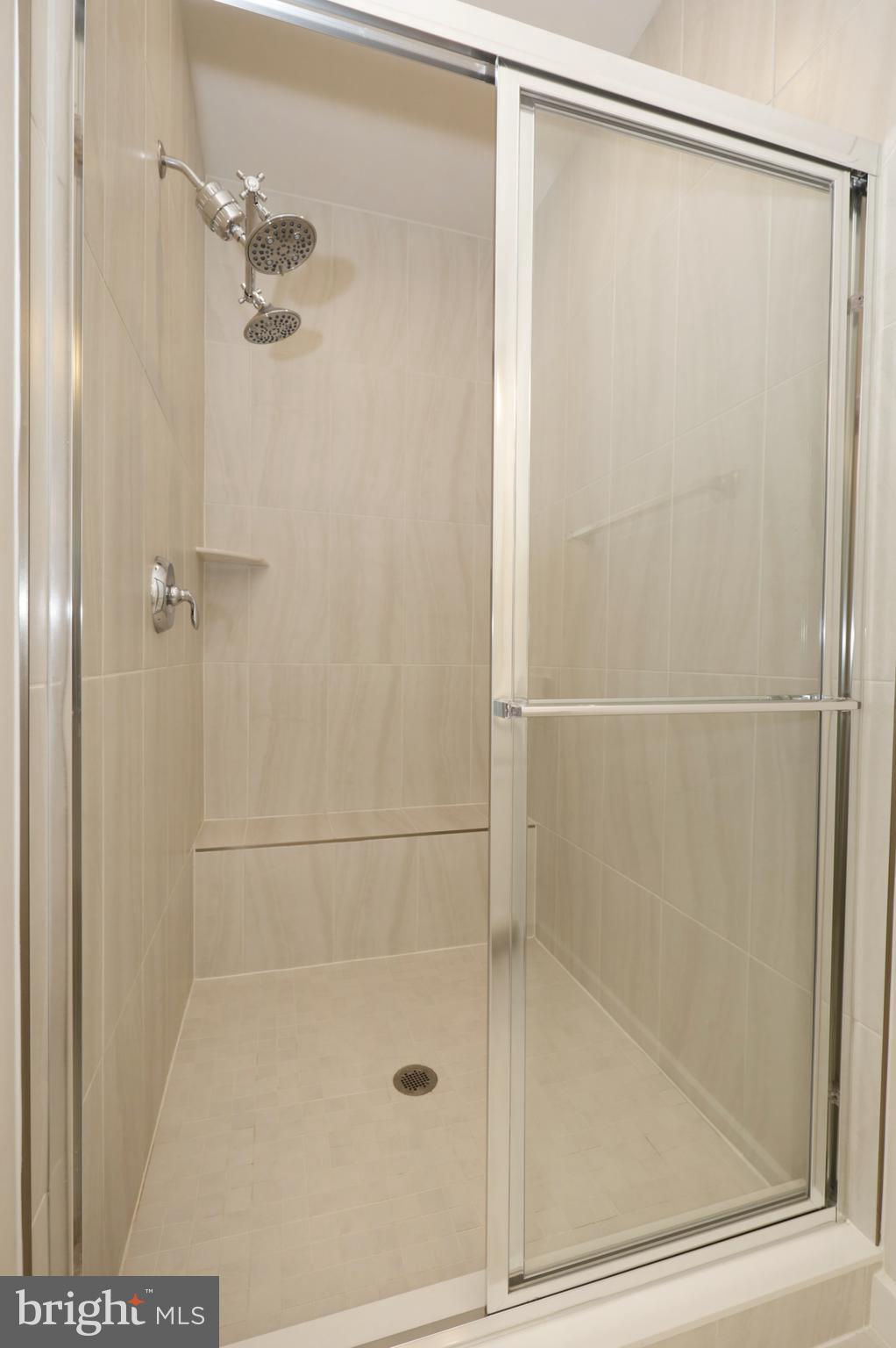 POTOMAC SHORES - Residential Lease