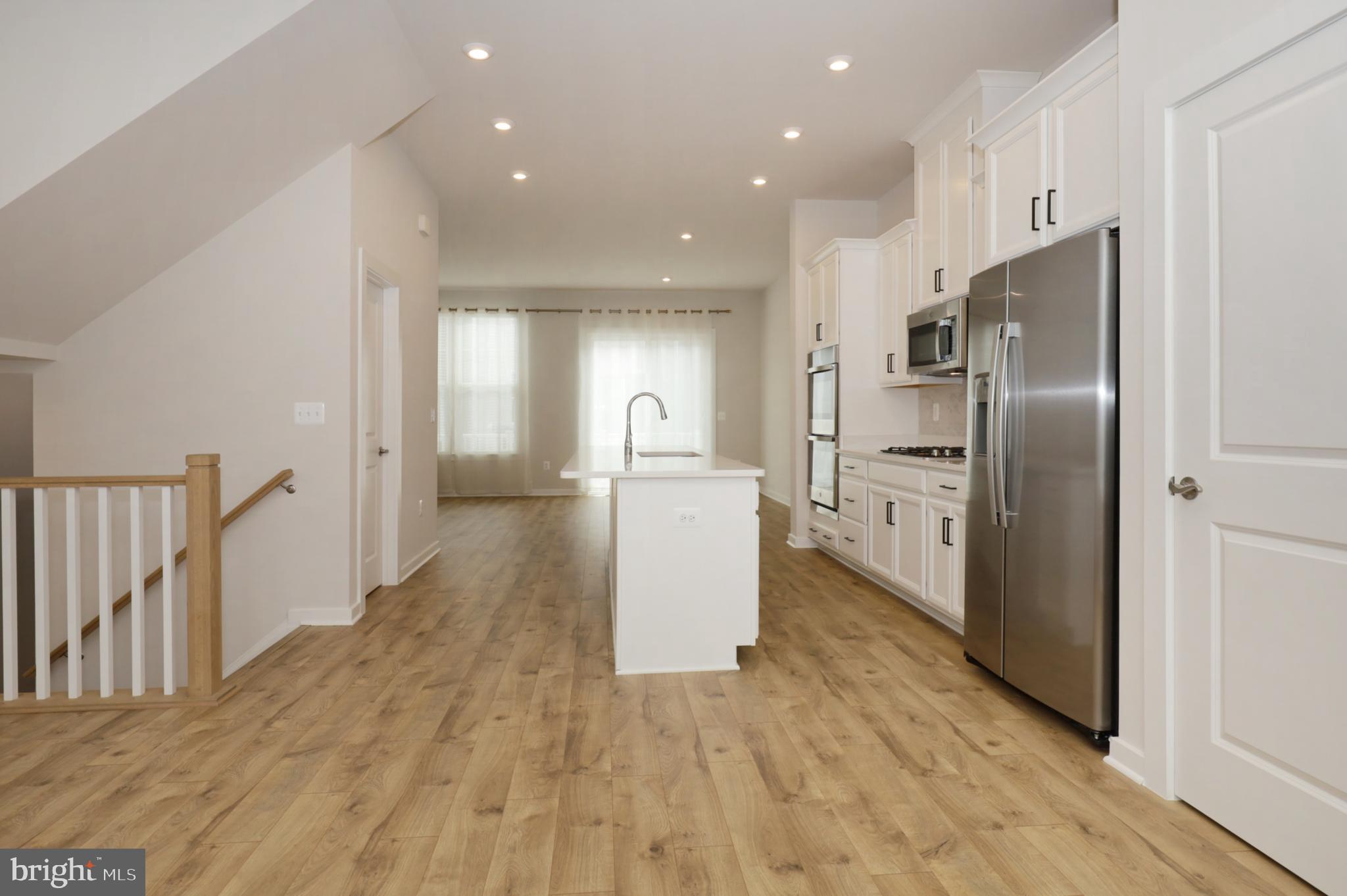 POTOMAC SHORES - Residential Lease