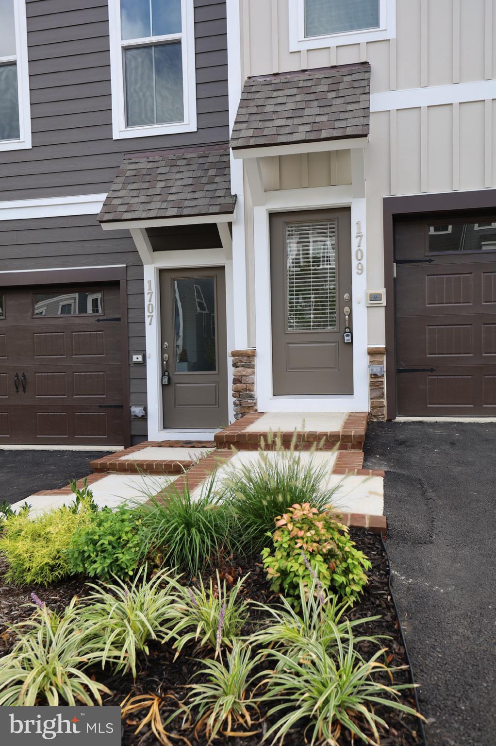 POTOMAC SHORES - Residential Lease