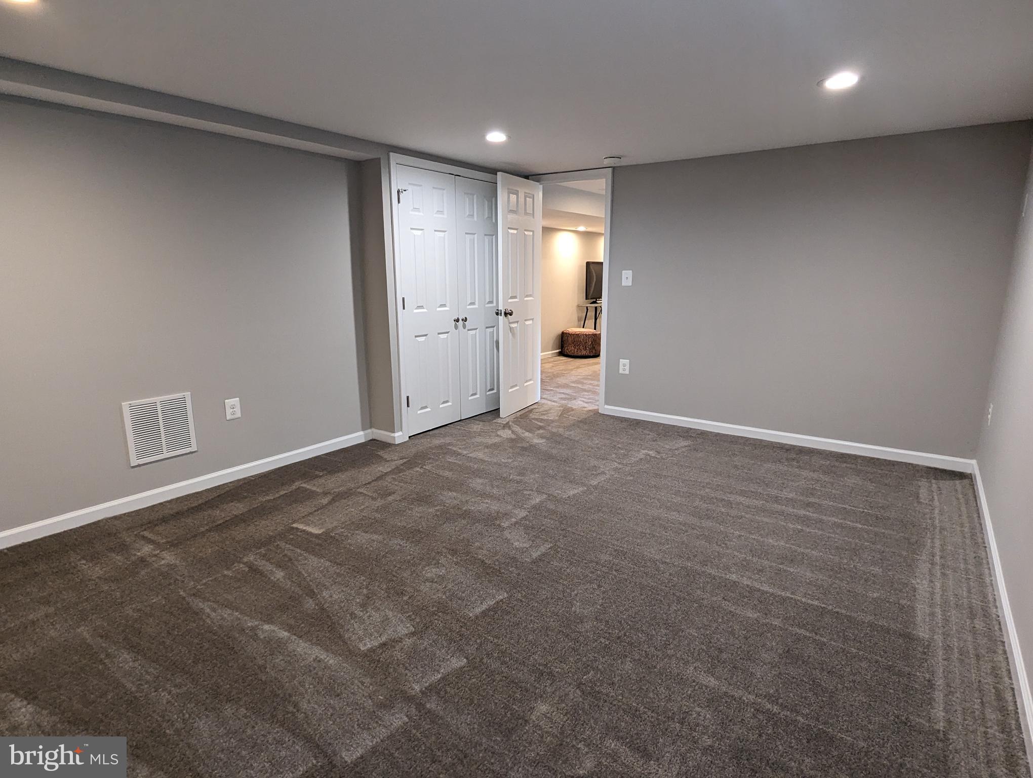 PARKTON - Residential