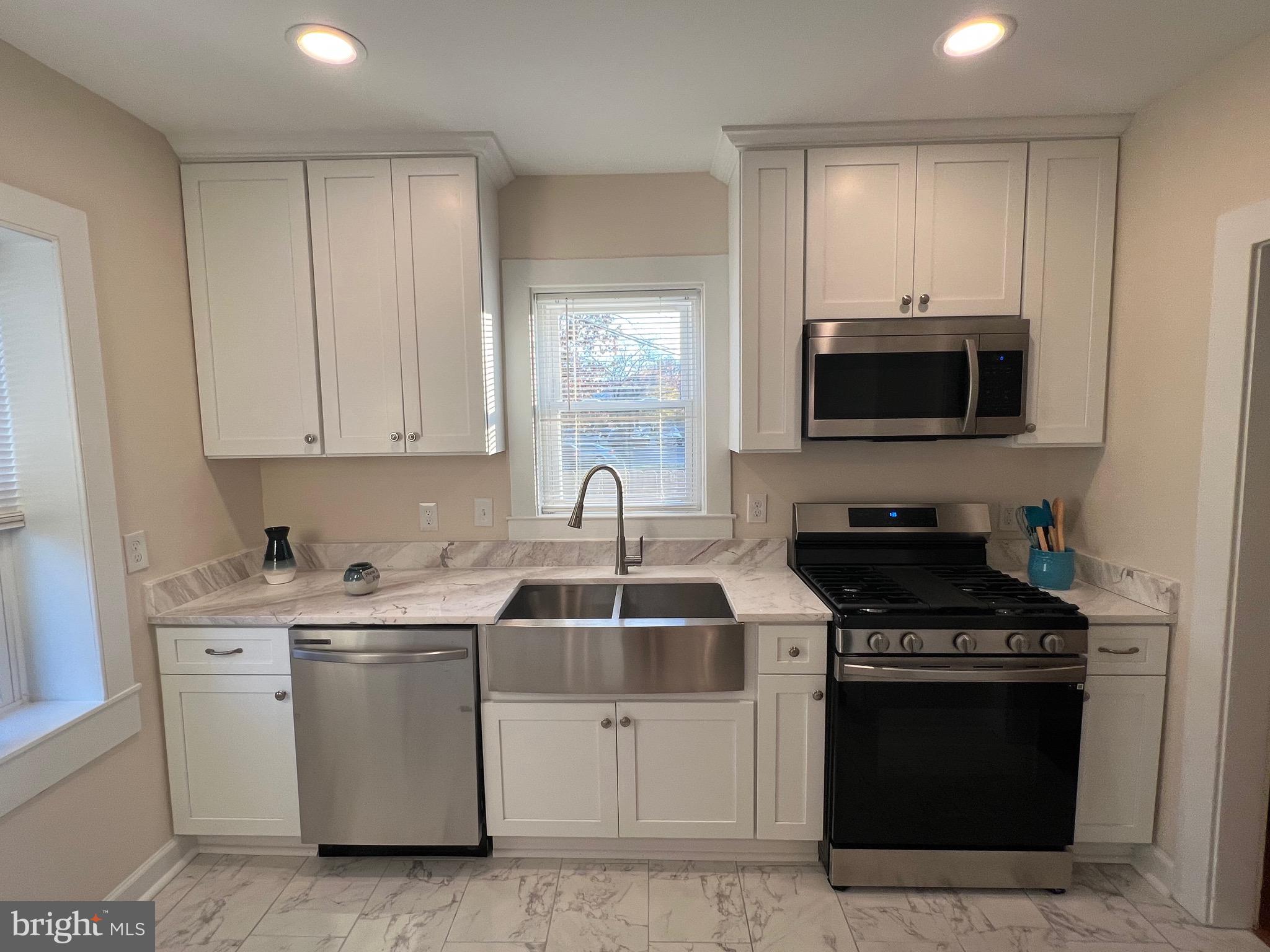 DOWNTOWN FREDERICKSBURG - Residential Lease