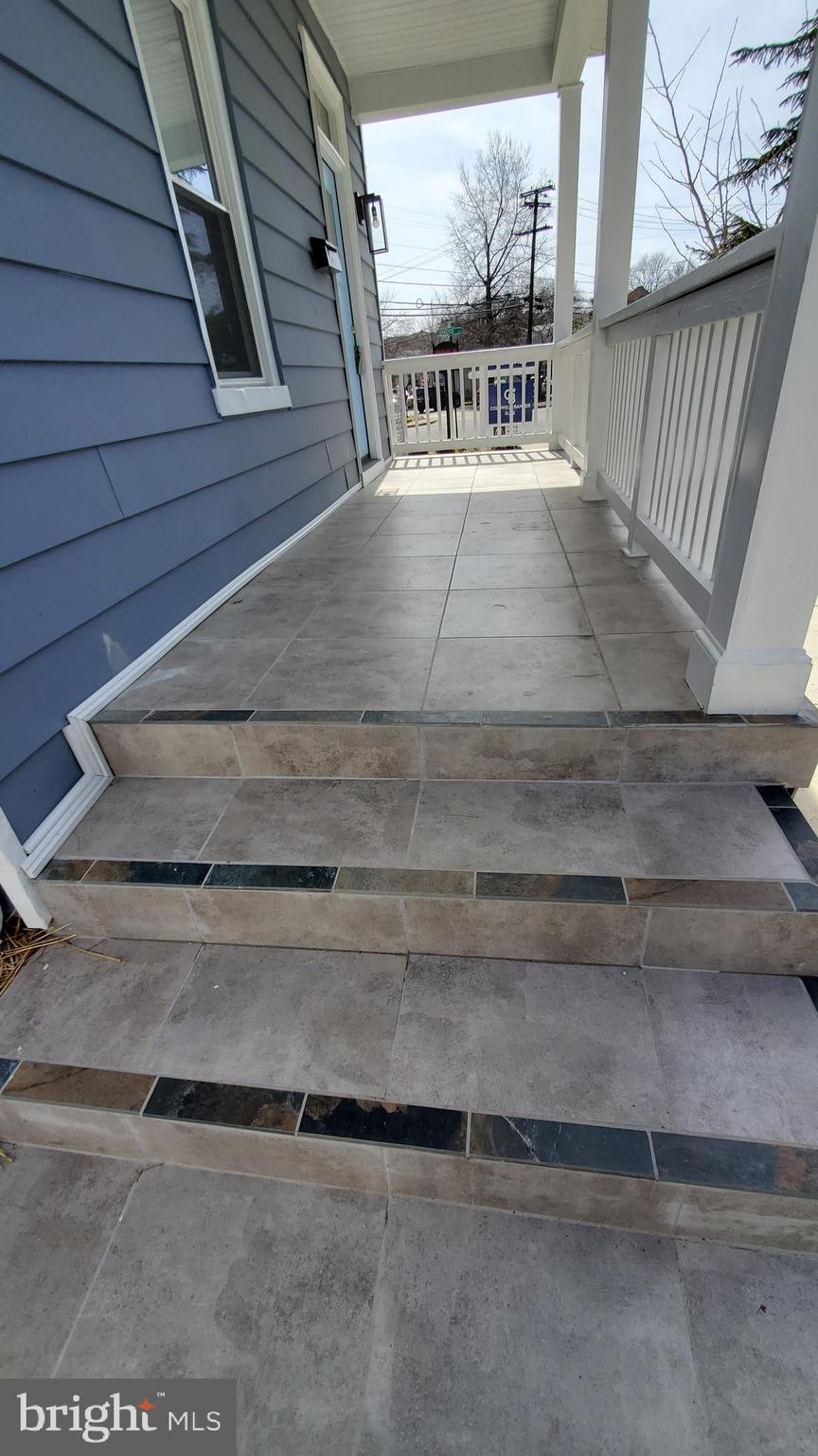 DOWNTOWN FREDERICKSBURG - Residential Lease