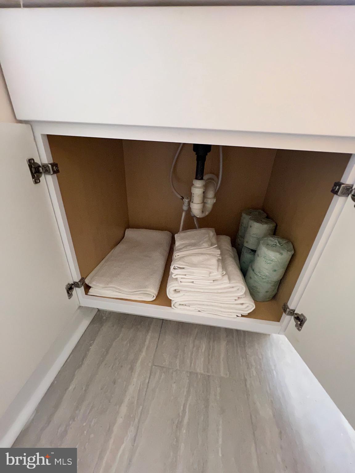 DOWNTOWN FREDERICKSBURG - Residential Lease