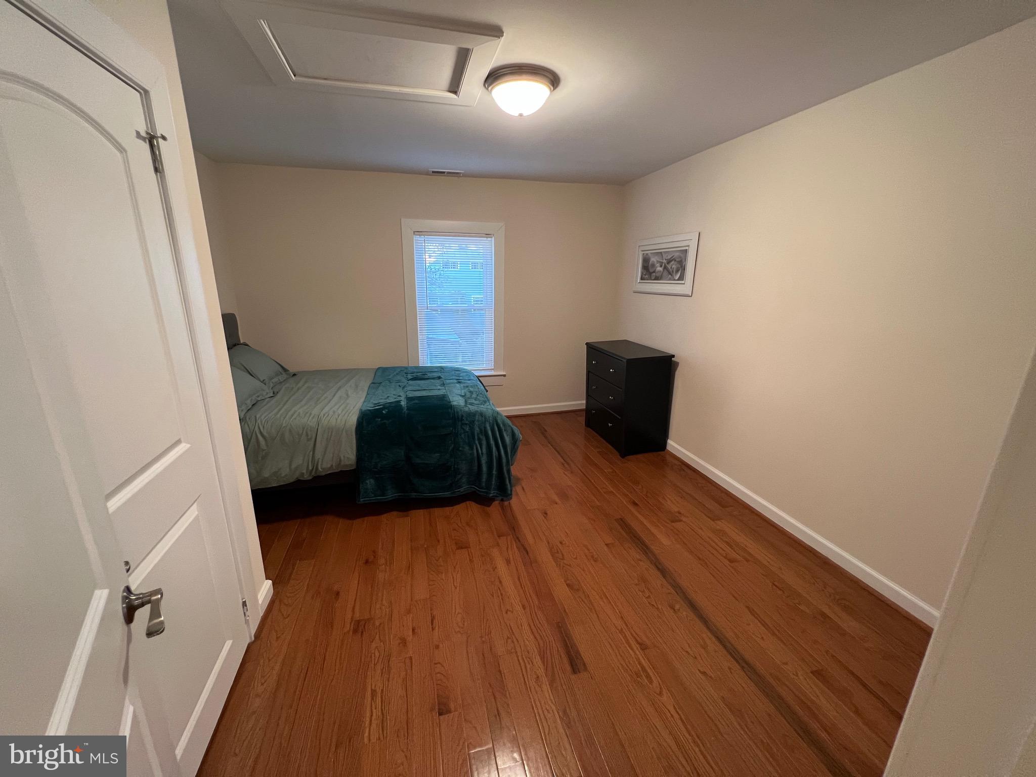 DOWNTOWN FREDERICKSBURG - Residential Lease