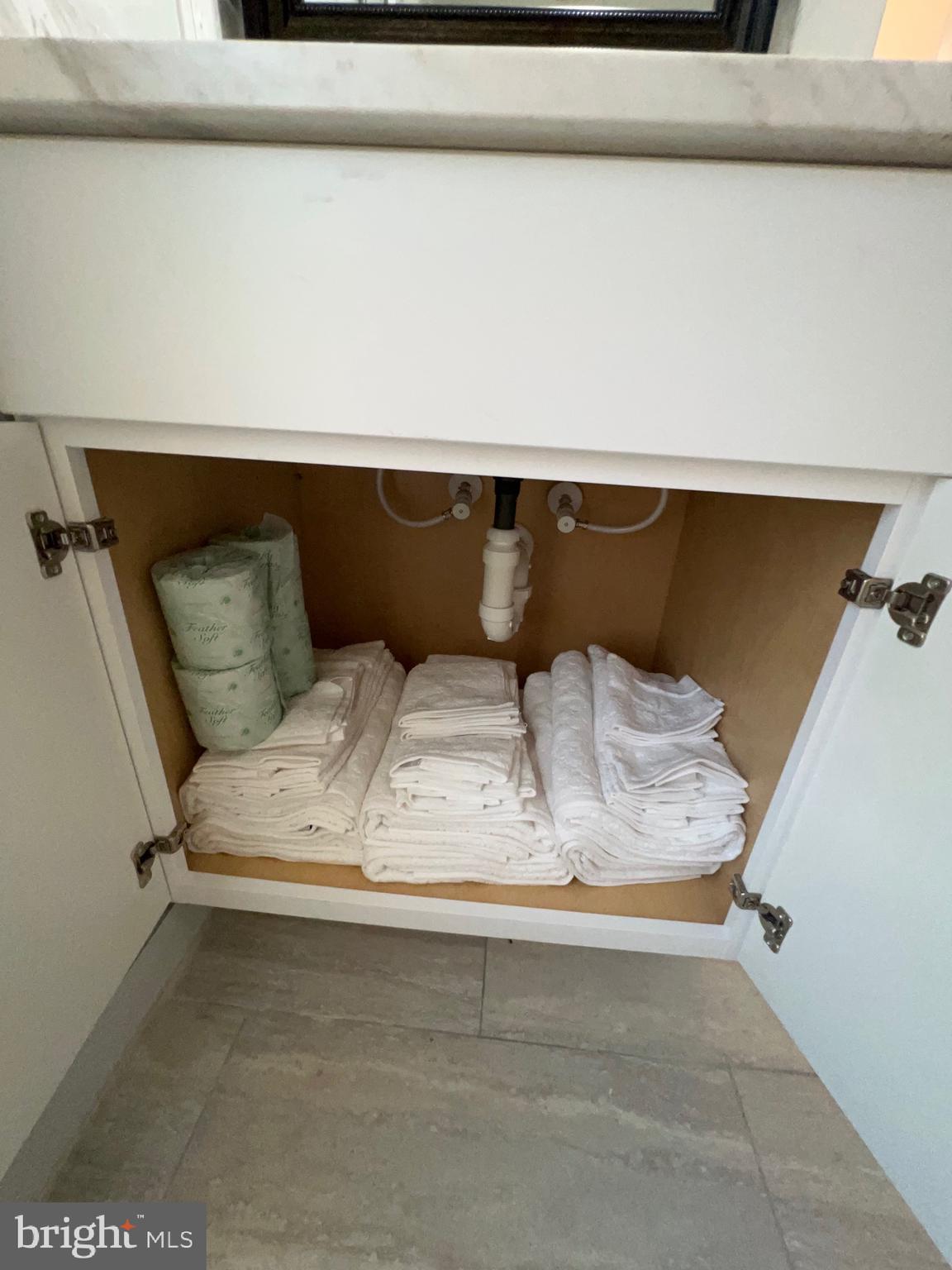 DOWNTOWN FREDERICKSBURG - Residential Lease