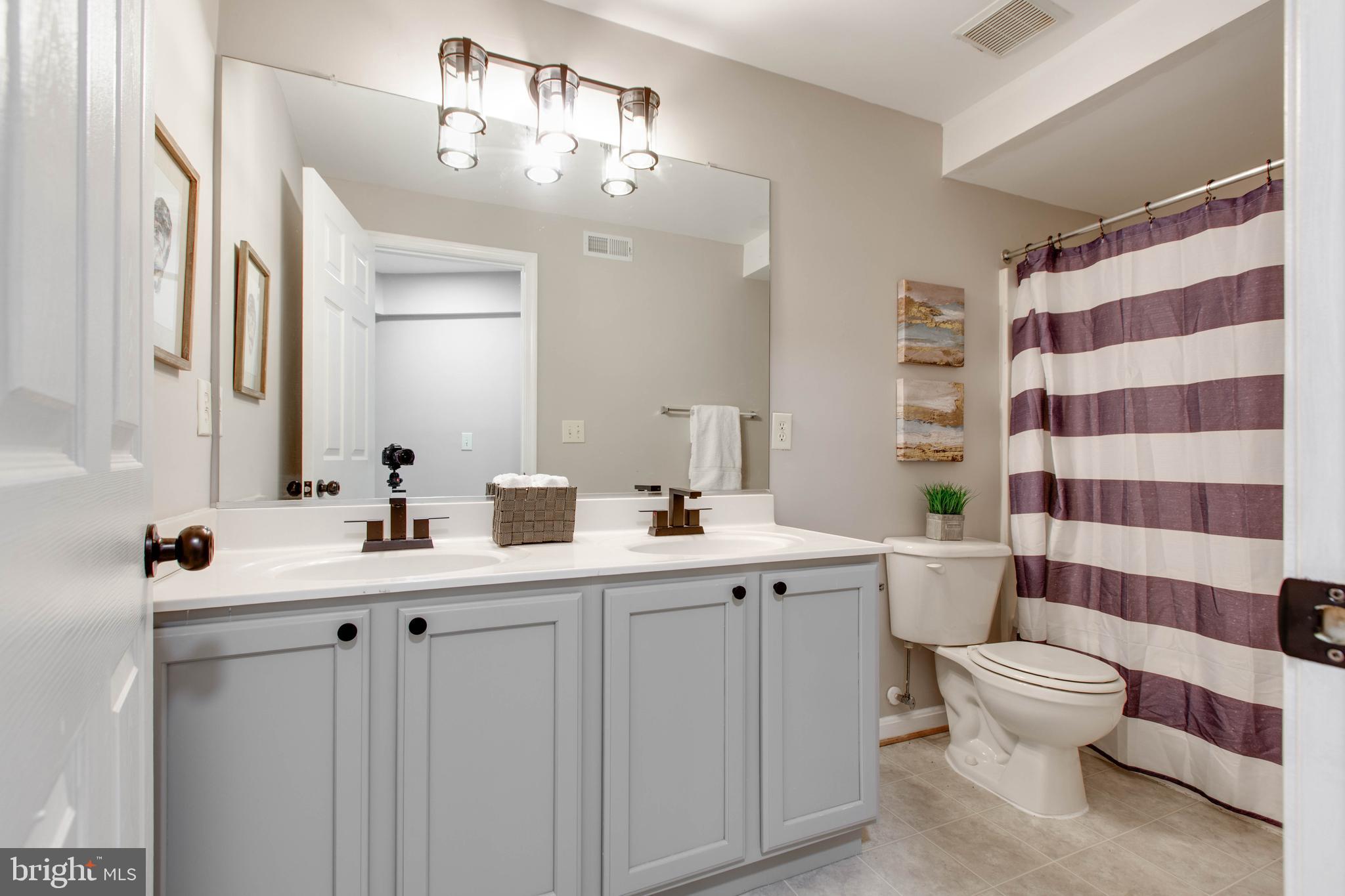 BOUYERS LANDING - Residential