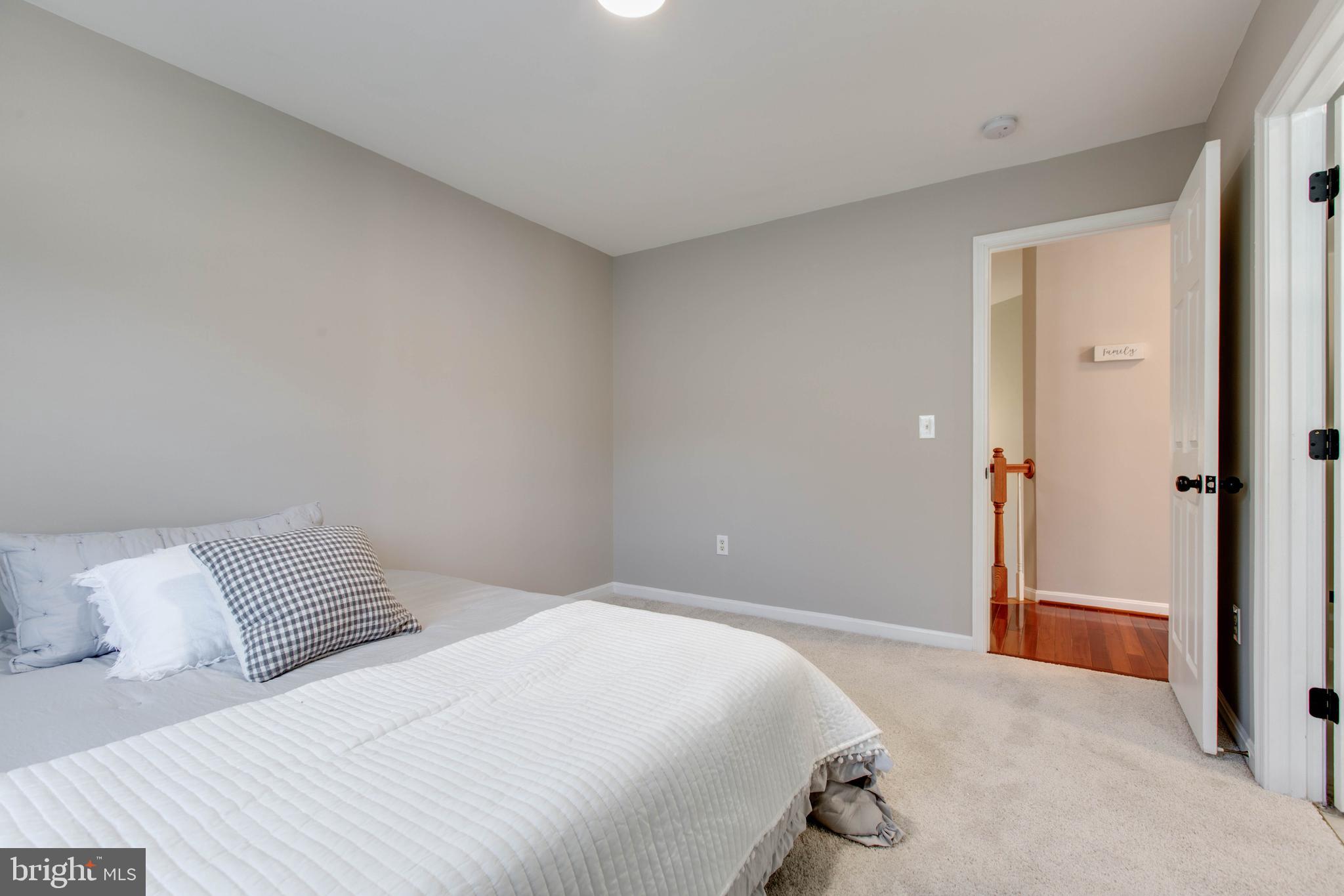 BOUYERS LANDING - Residential