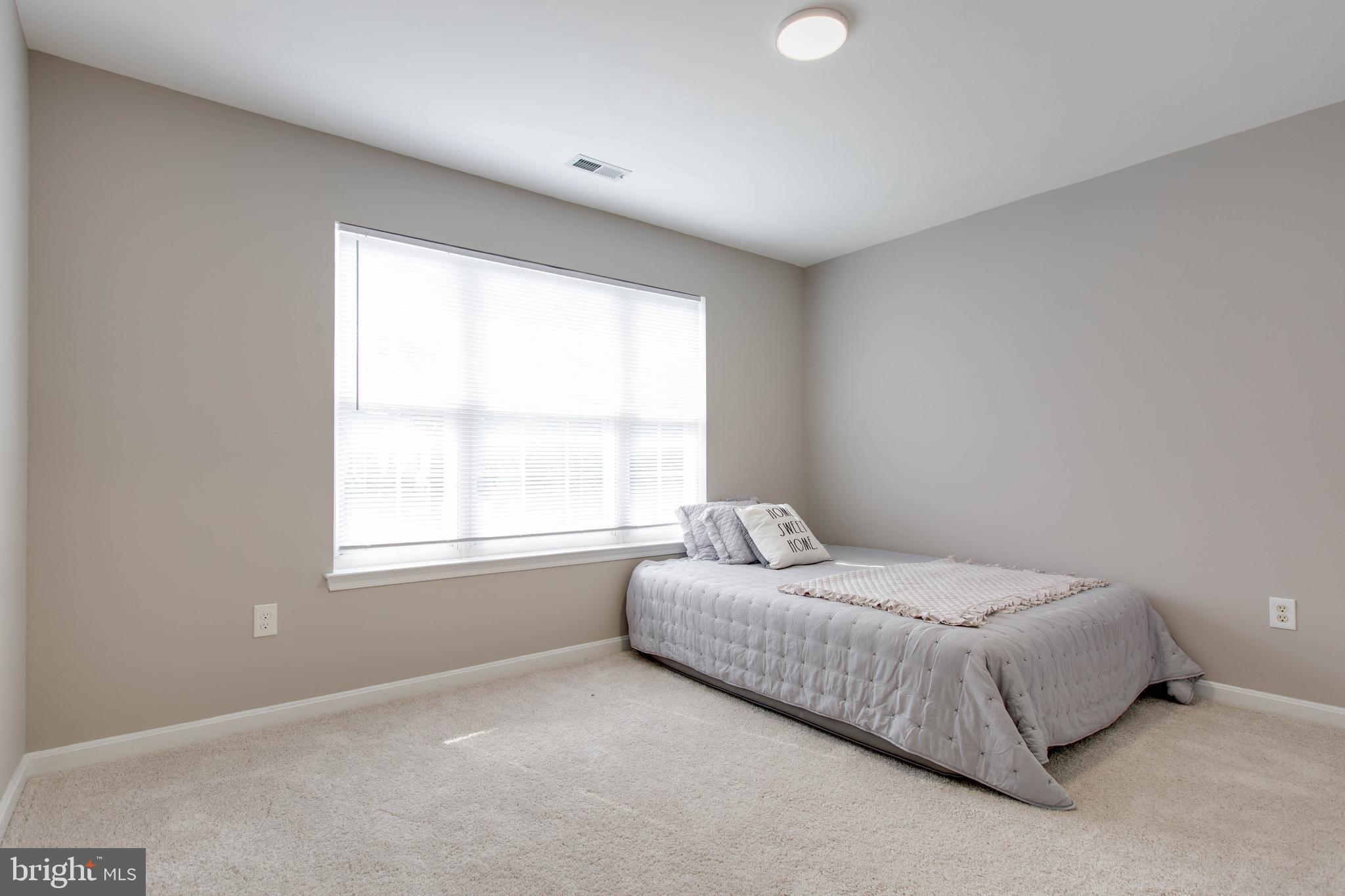 BOUYERS LANDING - Residential