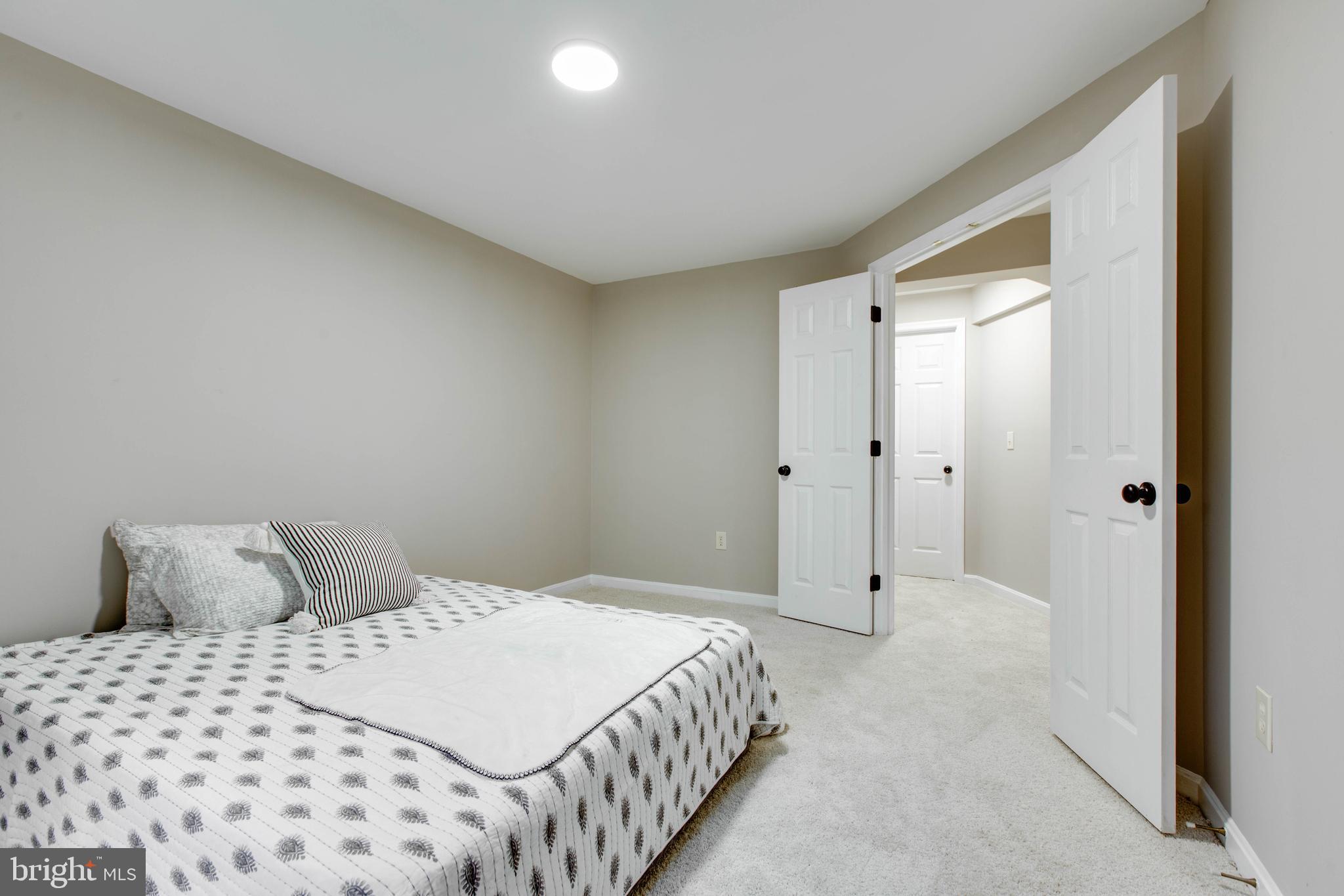 BOUYERS LANDING - Residential