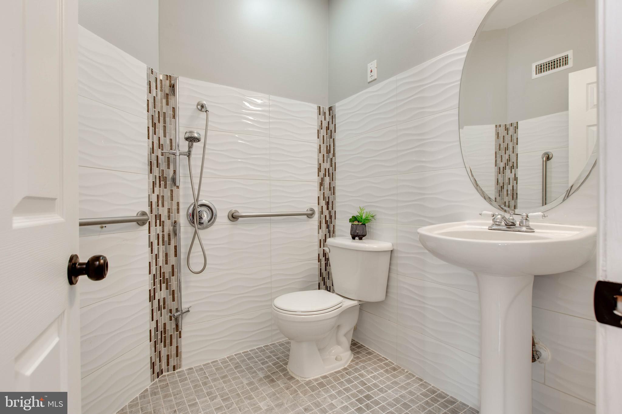 BOUYERS LANDING - Residential