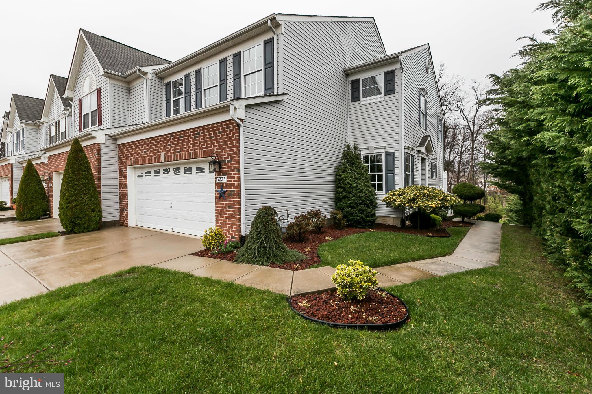 LOU MAR ESTATES - Residential