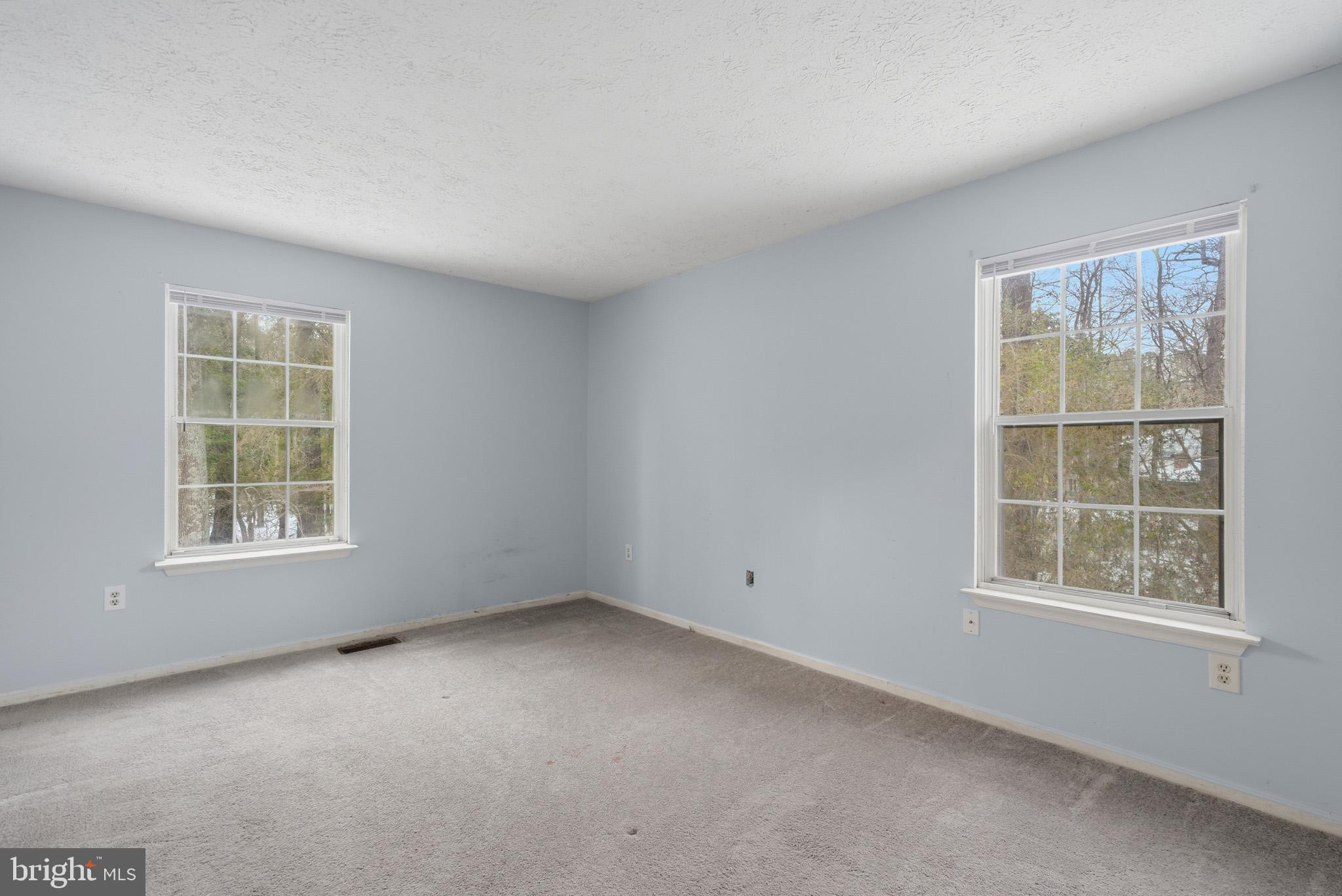 ESSEX SOUTH - Residential