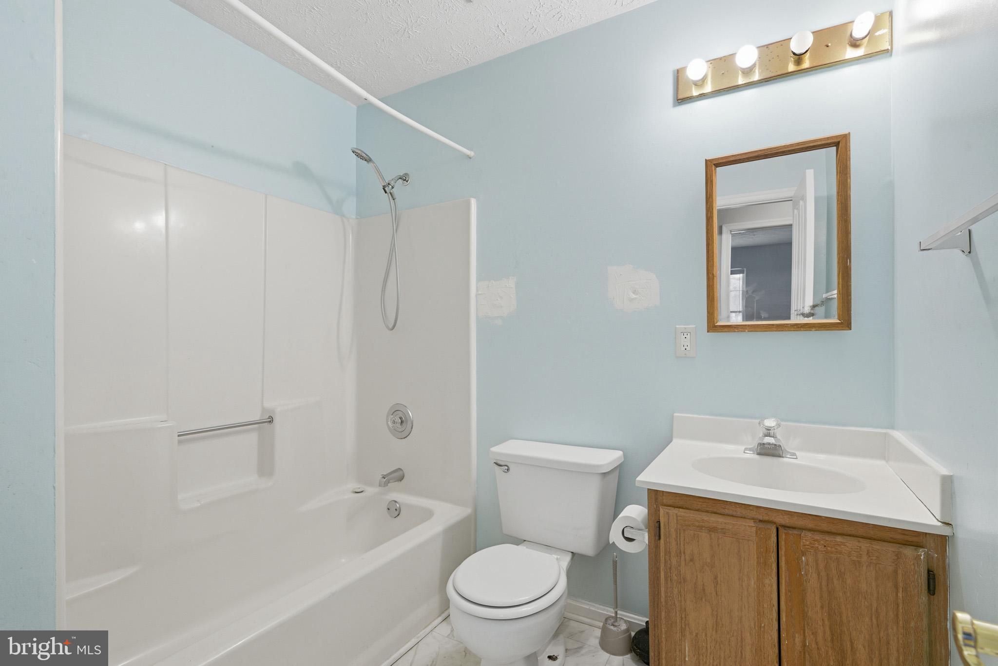 ESSEX SOUTH - Residential