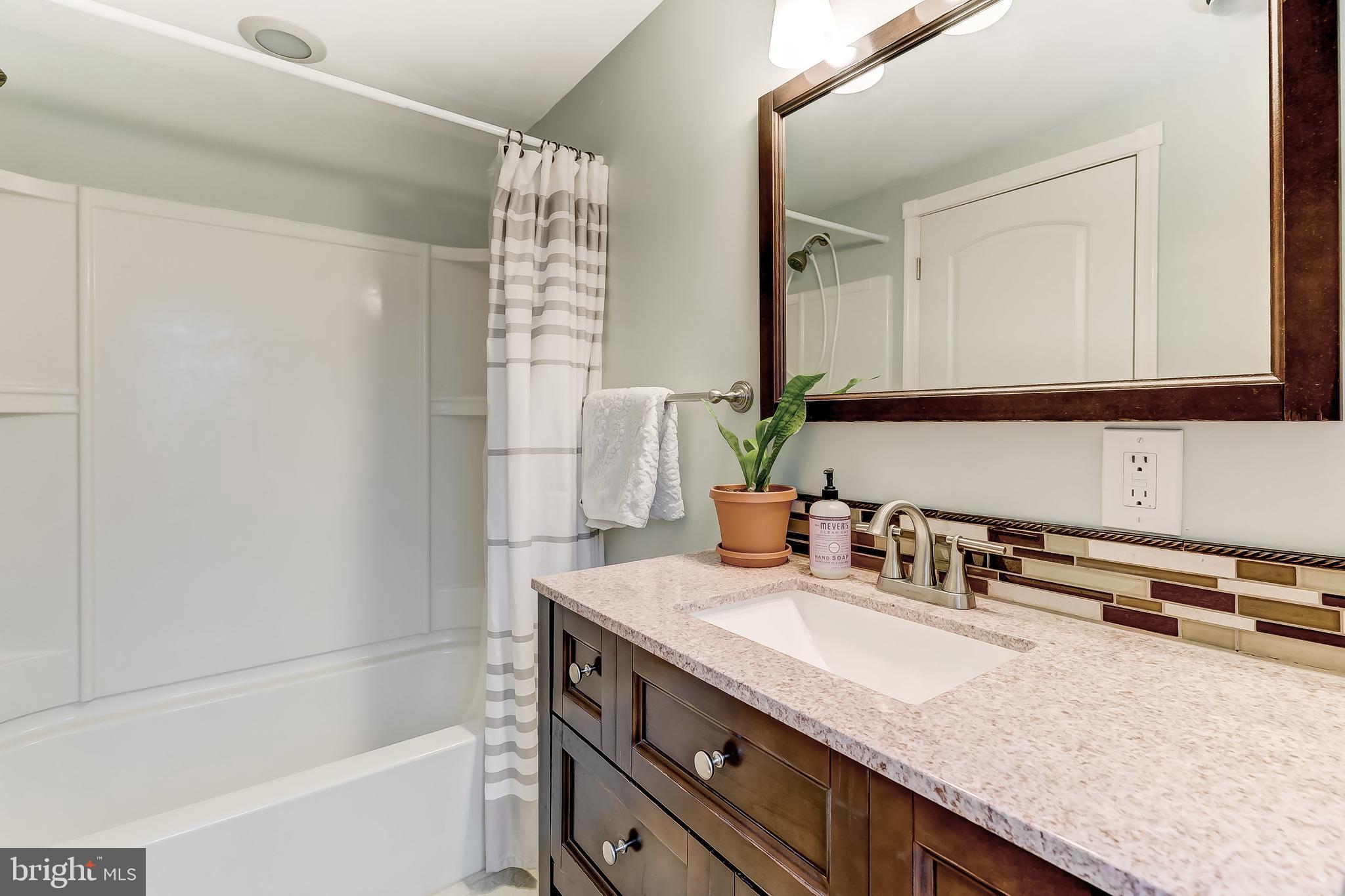 FELLS POINT HISTORIC DISTRICT - Residential