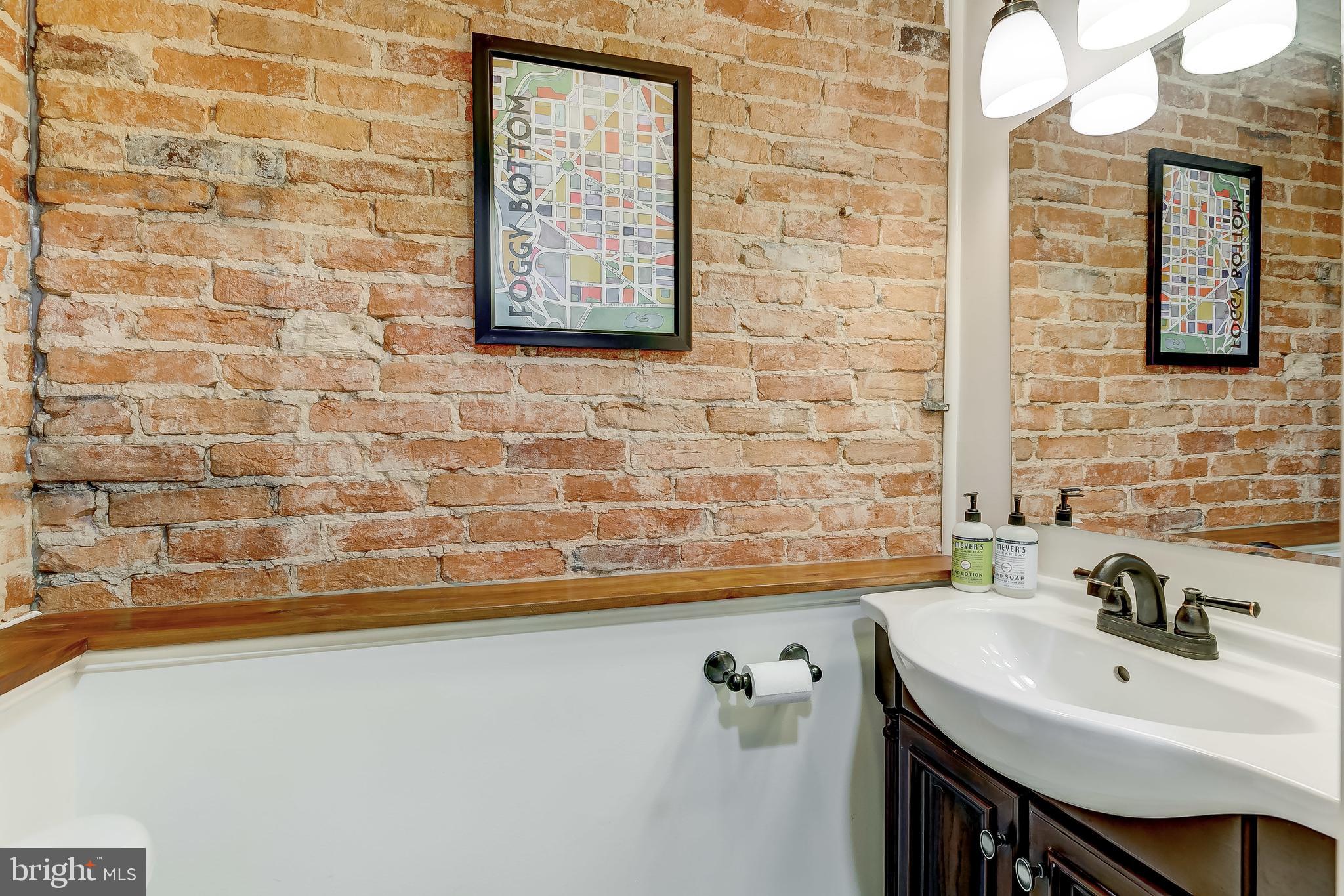 FELLS POINT HISTORIC DISTRICT - Residential